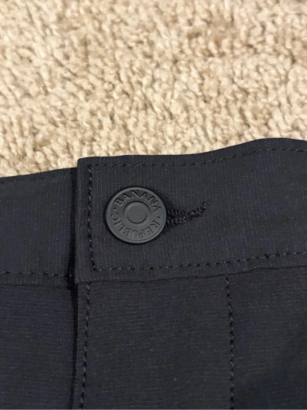 Banana Republic slim flat